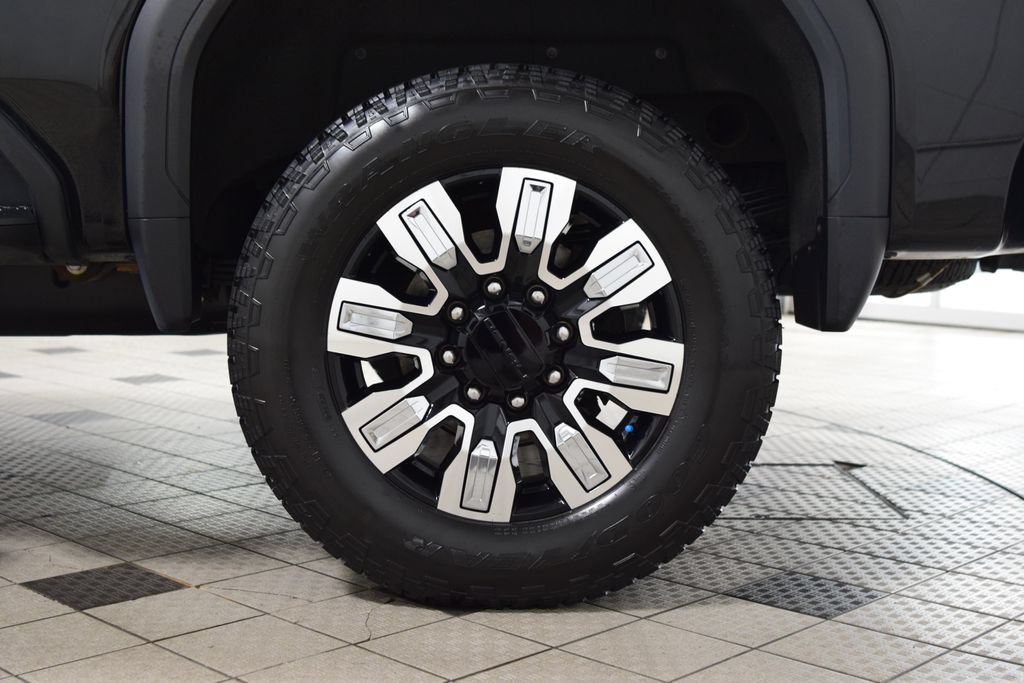 Used 2025 GMC Sierra 2500 Denali w/ Snow Plow Prep/Camper Package AWD/4WD image 29