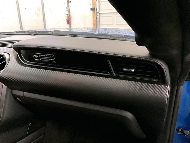 Used 2020 Ford Mustang Coupe RWD image 15