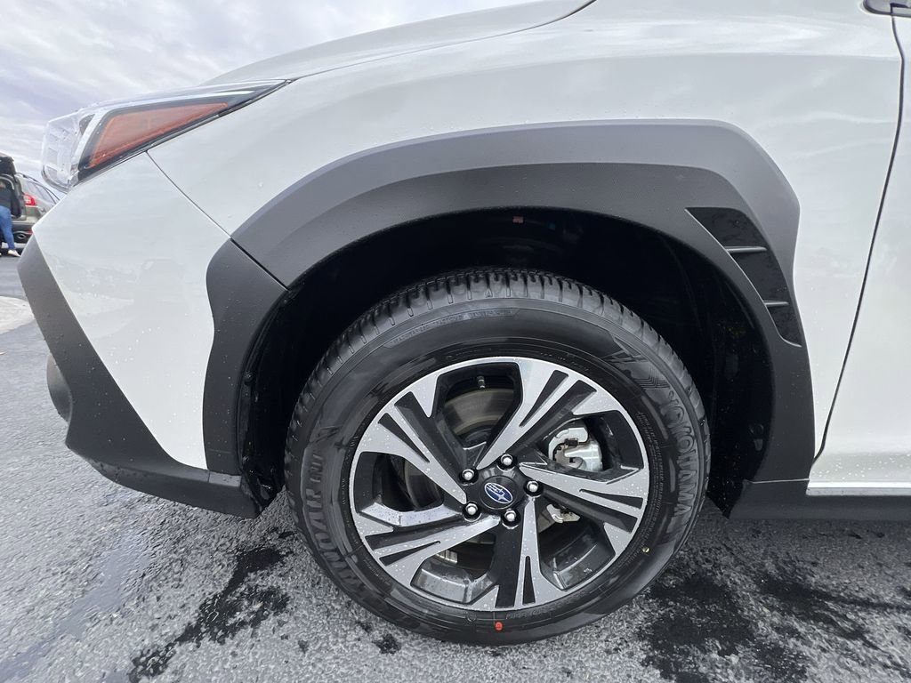 Certified 2025 Subaru Crosstrek 2.0i Premium image 32