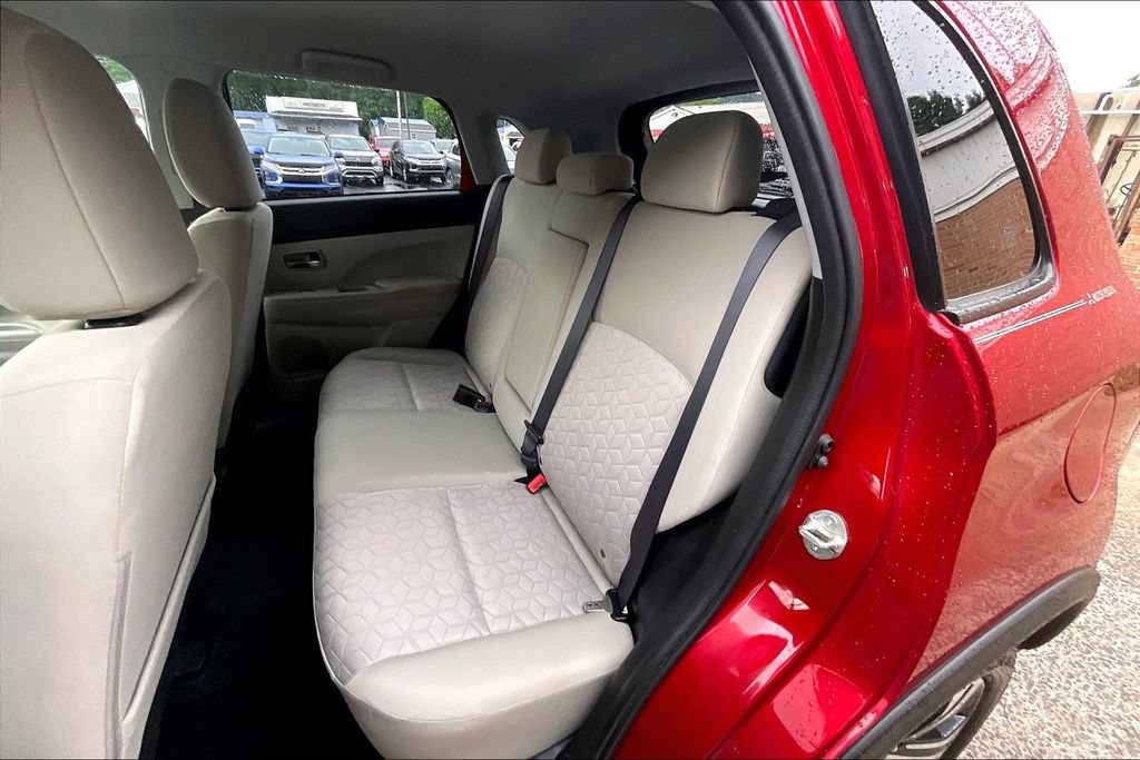 Used 2021 Mitsubishi Outlander Sport ES AWD/4WD image 25