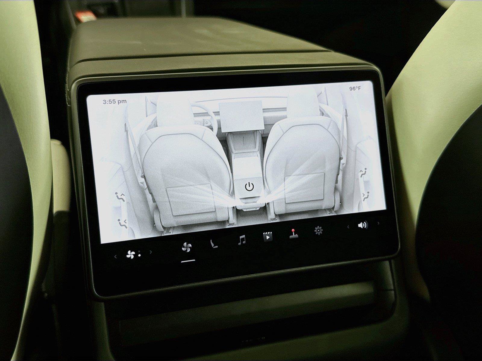 Used 2026 Tesla Model Y Long Range RWD image 27