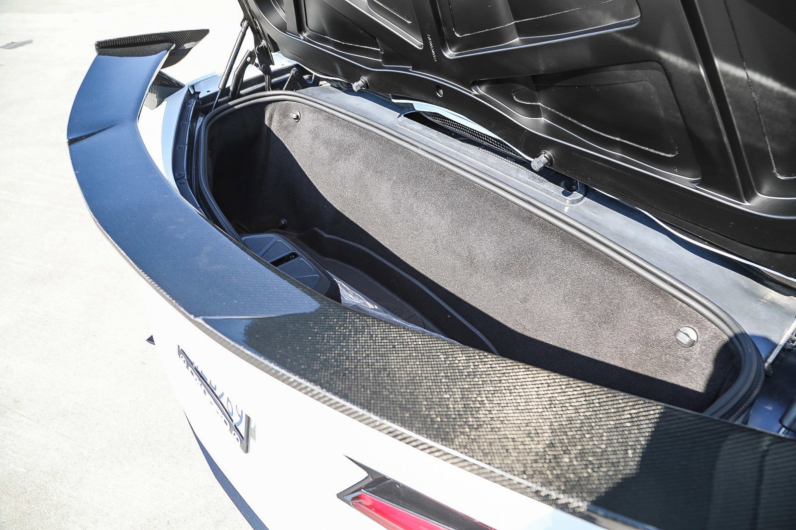 Used 2022 Chevrolet Corvette Stingray Premium Conv w/ Z51 Performance Package image 24