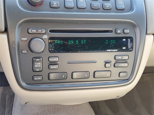 Used 2004 Cadillac De Ville w/ Equipment Group image 24