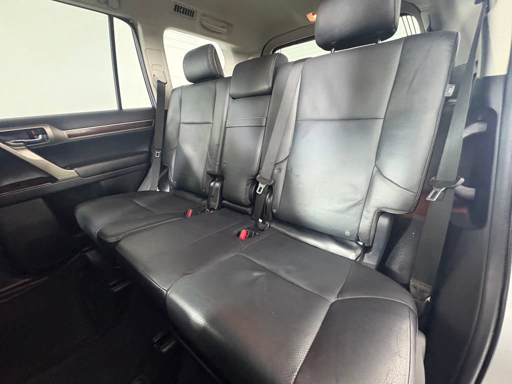 Used 2018 Lexus GX 460 Premium w/ Premium Package AWD/4WD image 19