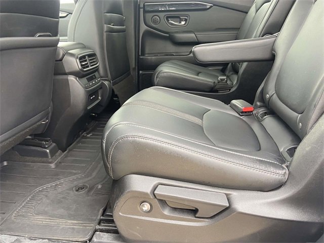 Used 2024 Honda Pilot EX-L image 8