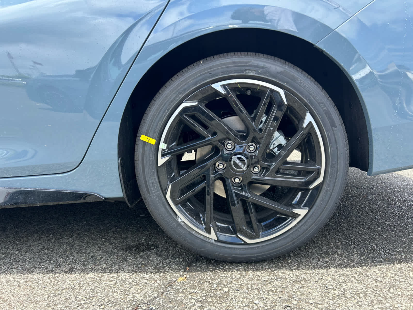 New 2026 Nissan Sentra SR FWD image 5