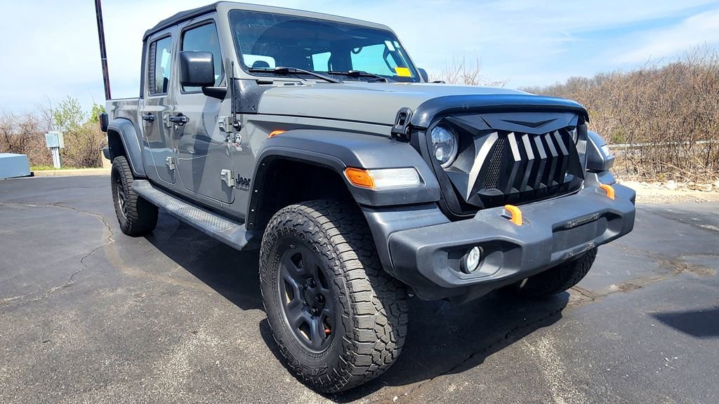 Used 2022 Jeep Gladiator Sport image 9