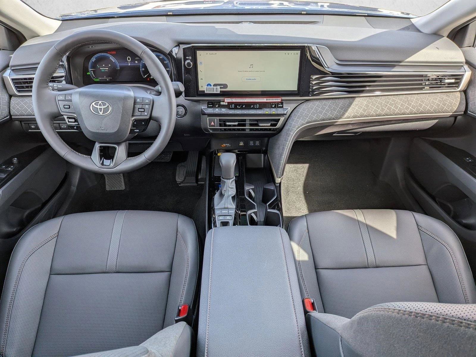 Used 2026 Toyota Camry XLE FWD image 14