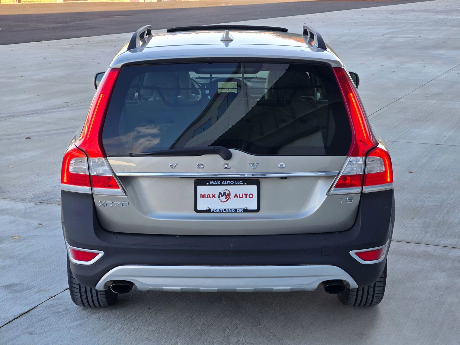 Used 2016 Volvo XC70 T5 Premier image 7