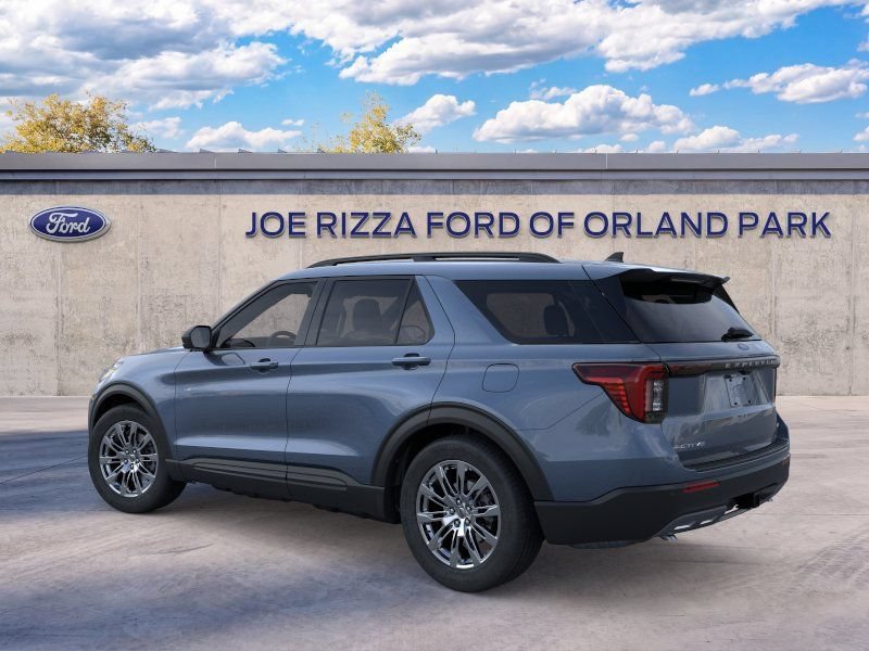 New 2026 Ford Explorer Active w/ Active Comfort Package AWD/4WD image 4