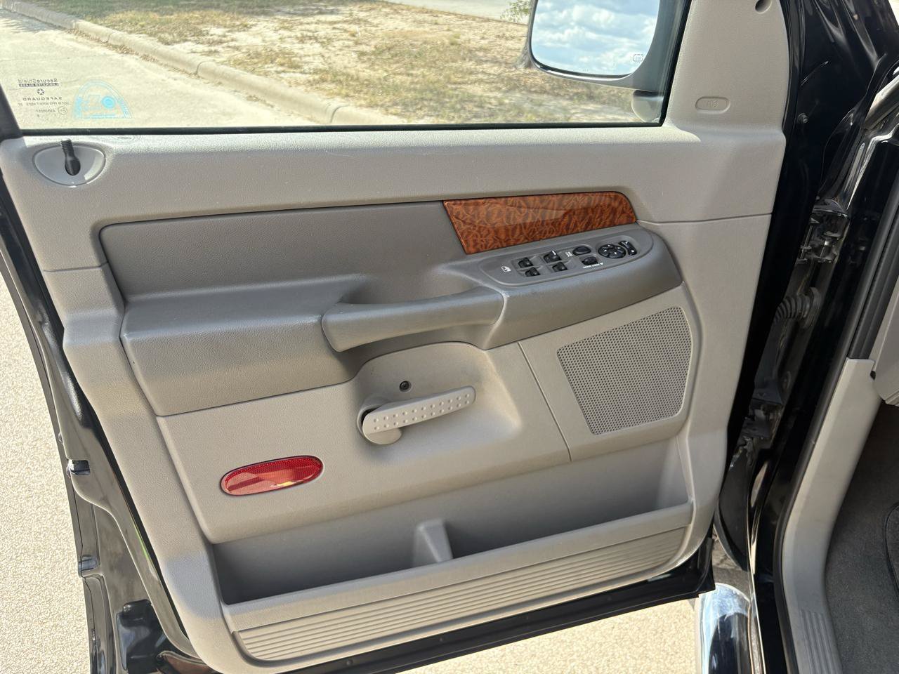 Used 2006 Dodge Ram 1500 Truck SLT w/ Quad Cab Big Horn Value Group RWD image 19