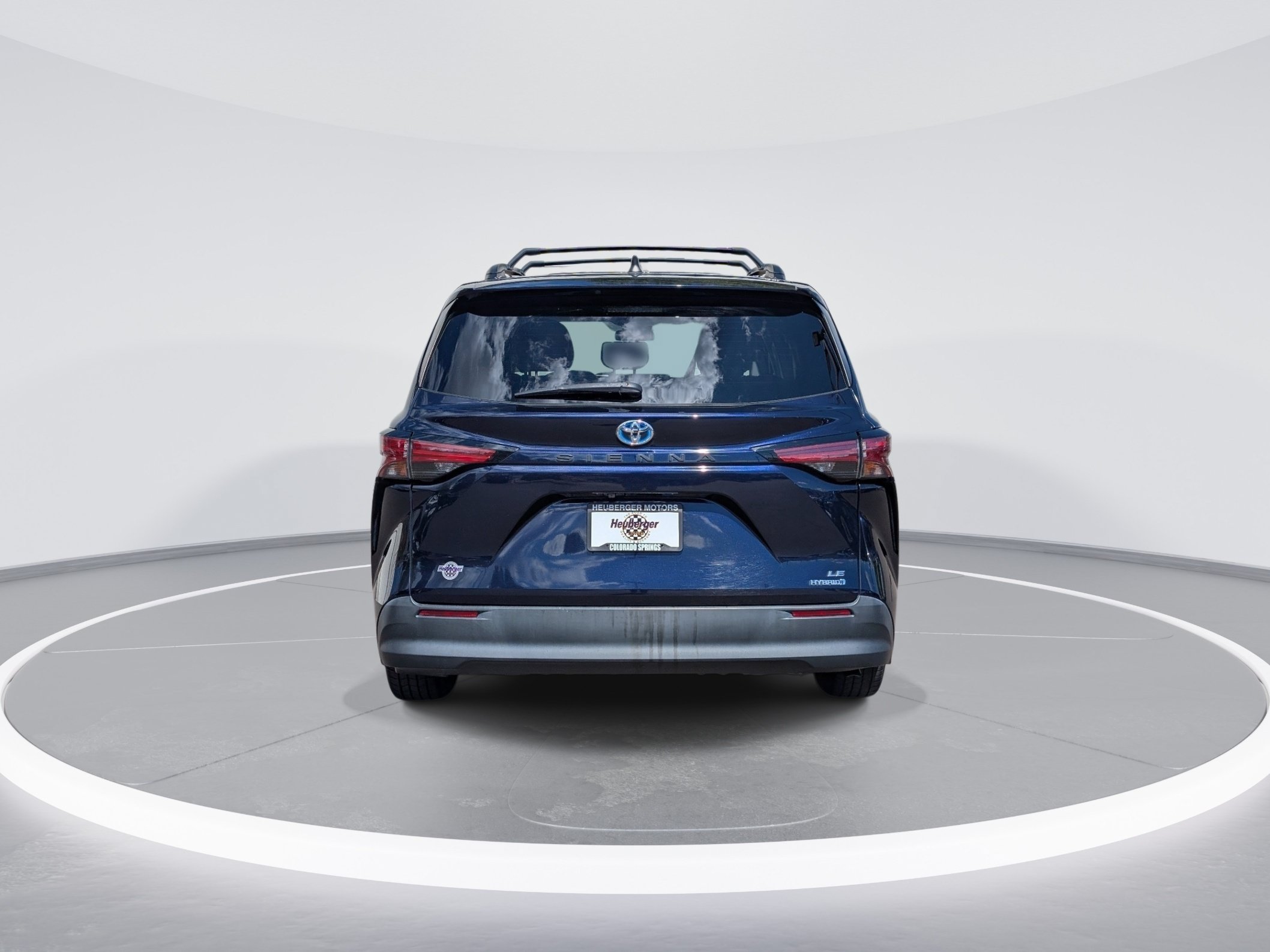 Used 2022 Toyota Sienna LE FWD image 6