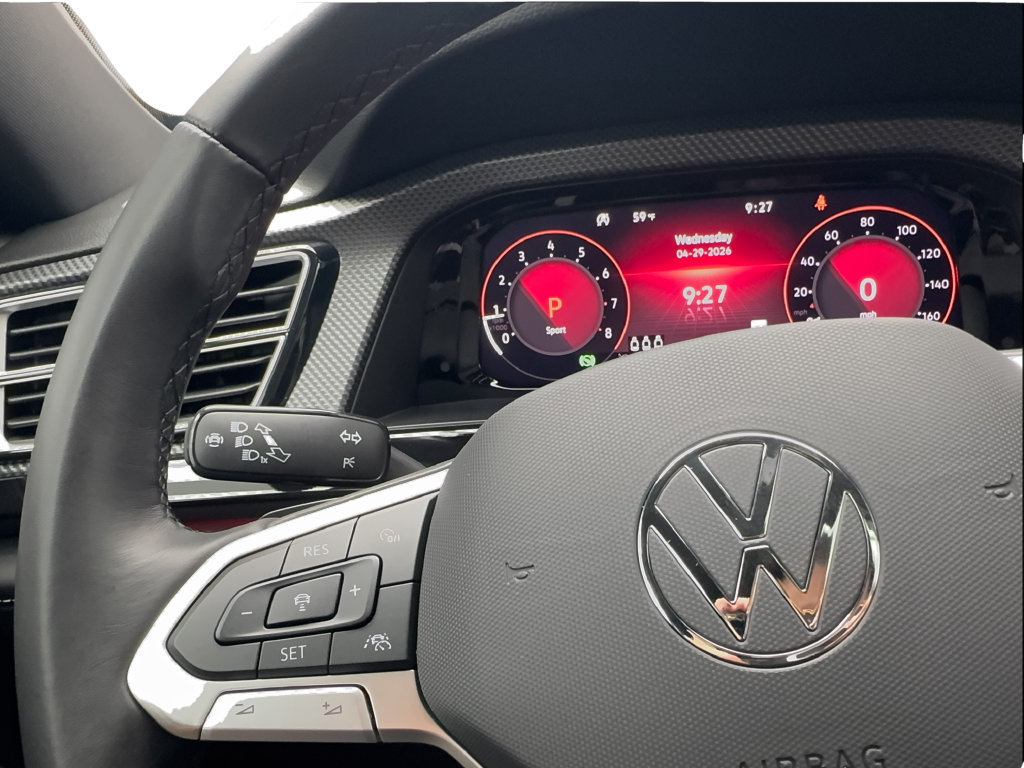 Used 2026 Volkswagen Atlas Cross Sport SEL R-Line AWD/4WD image 45