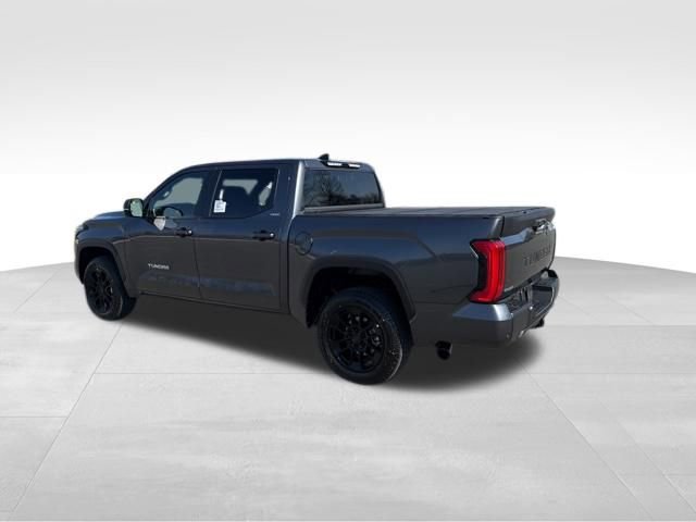 New 2026 Toyota Tundra SR5 AWD/4WD image 3