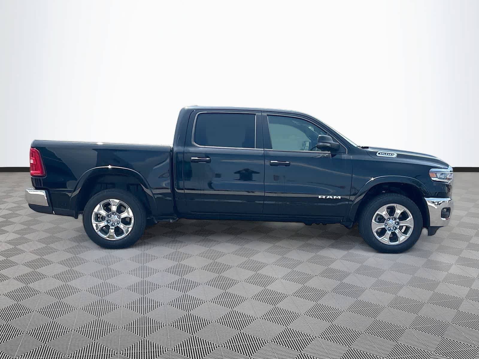 New 2026 RAM 1500 Big Horn AWD/4WD image 4