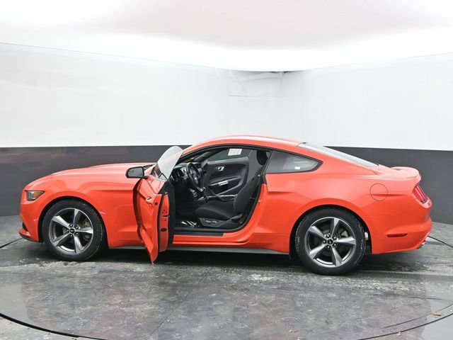 Used 2016 Ford Mustang Coupe w/ Equipment Group 051A image 25