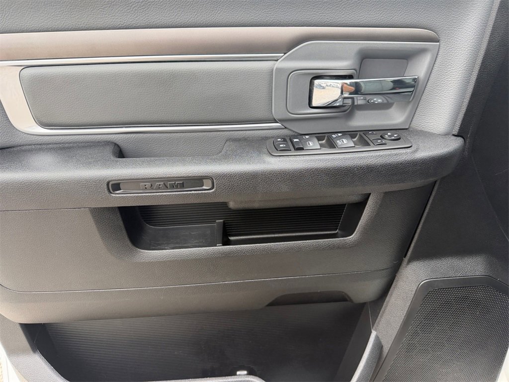 Used 2023 RAM 1500 Classic SLT w/ Electronics Group image 11