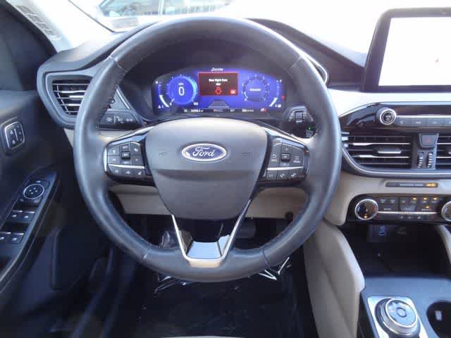 Used 2022 Ford Escape SEL w/ Technology Package AWD/4WD image 13