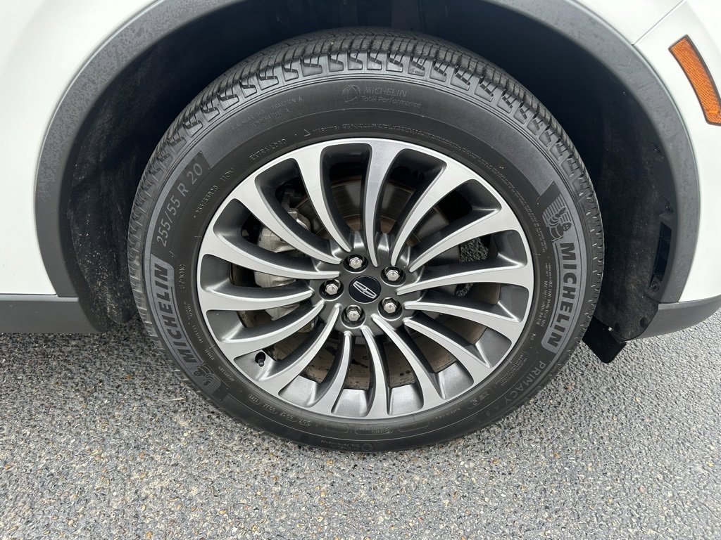 Used 2022 Lincoln Aviator Reserve w/ Elements Package Plus image 25