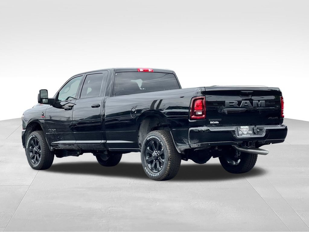 New 2026 RAM 3500 Big Horn AWD/4WD image 5