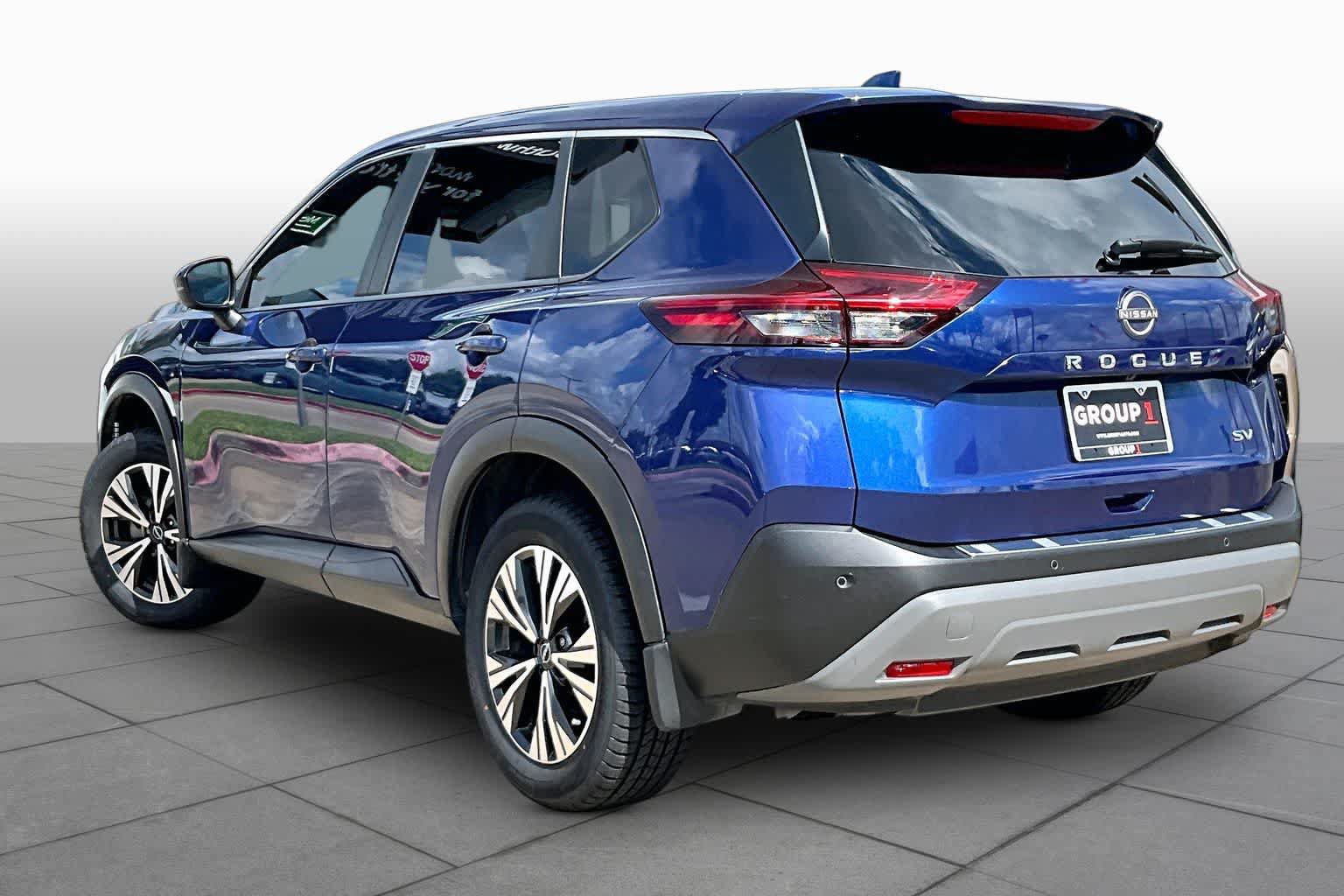 Certified 2023 Nissan Rogue SV FWD image 11