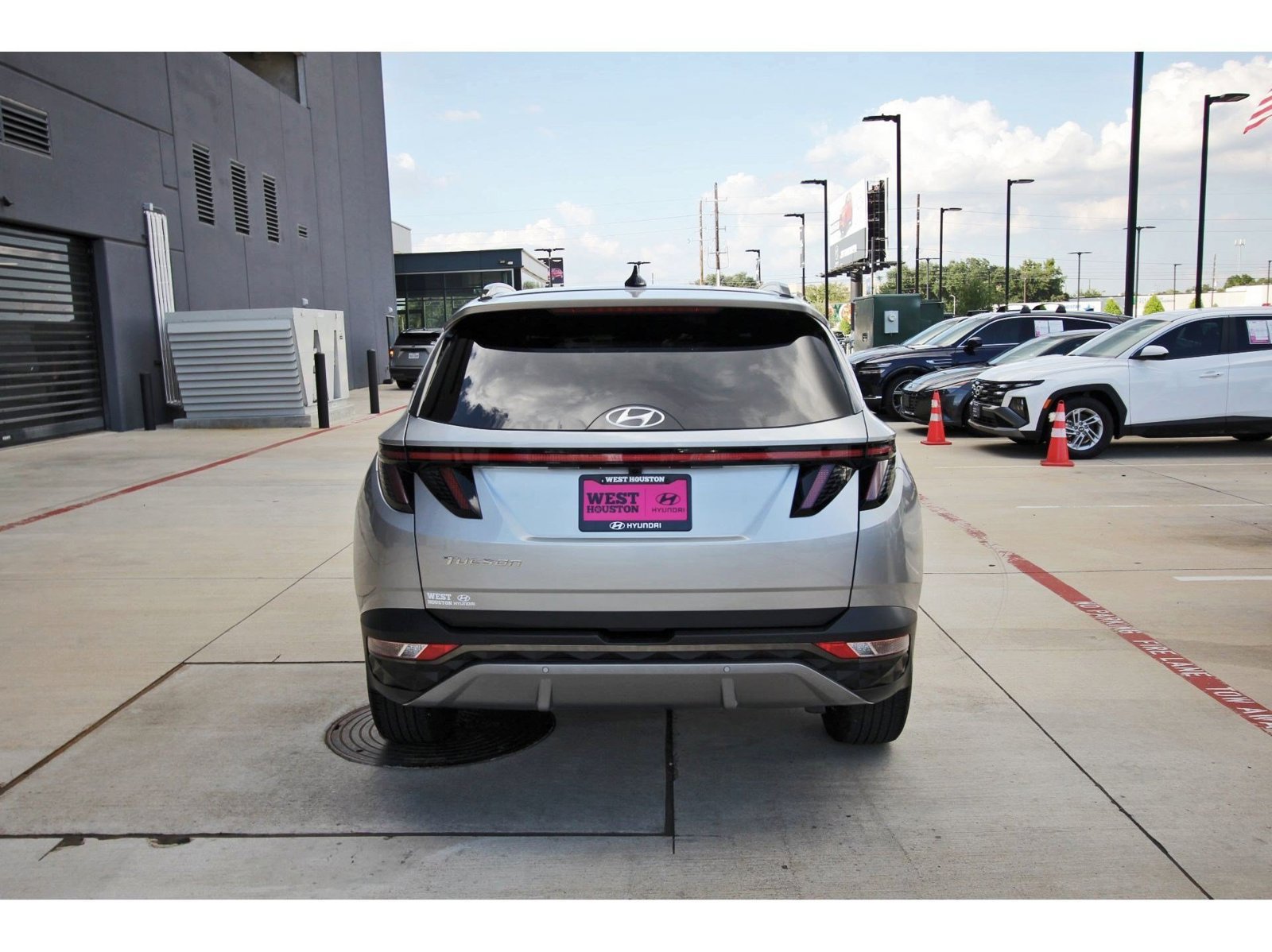 Certified 2024 Hyundai Tucson Limited FWD image 7