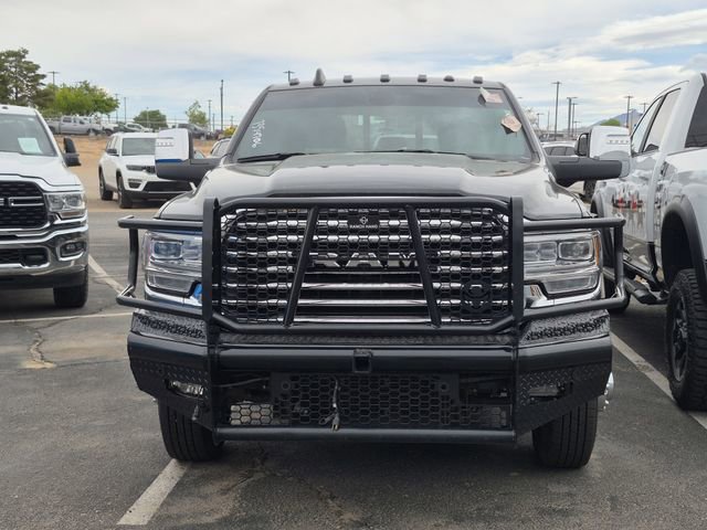 Used 2024 RAM 3500 Limited w/ Towing Technology Group AWD/4WD image 2