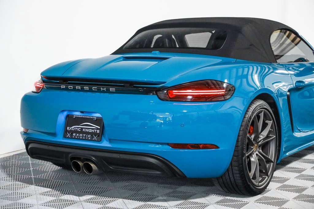Used 2018 Porsche 718 Boxster S image 6