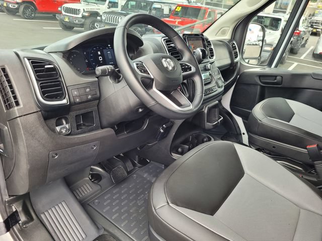 Used 2024 RAM ProMaster 2500 w/ Quick Order Package 22G SLT FWD image 6