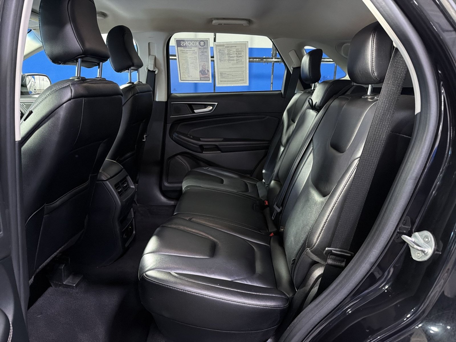 Used 2022 Ford Edge Titanium AWD/4WD image 28