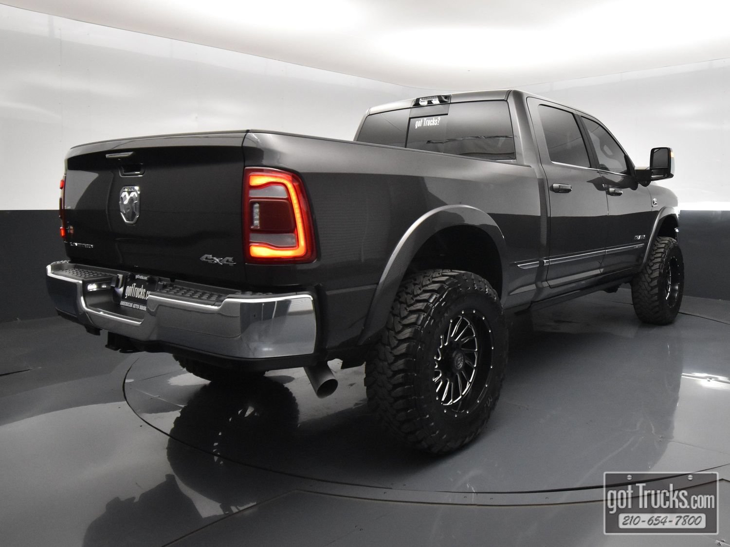 Used 2024 RAM 2500 Limited AWD/4WD image 49