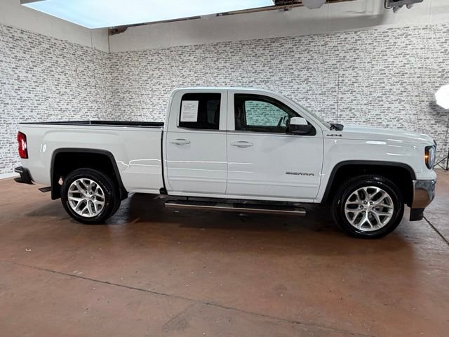 Used 2017 GMC Sierra 1500 SLE w/ SLE Value Package image 6