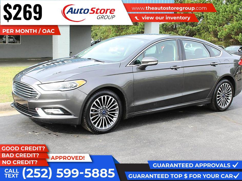 Used 2017 Ford Fusion SE w/ Fusion SE Technology Package image 2