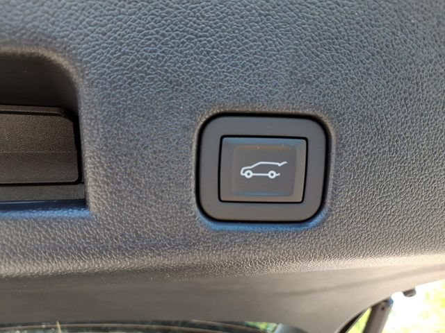 New 2026 Chevrolet Traverse Z71 w/ Enhanced Driving Package AWD/4WD image 14