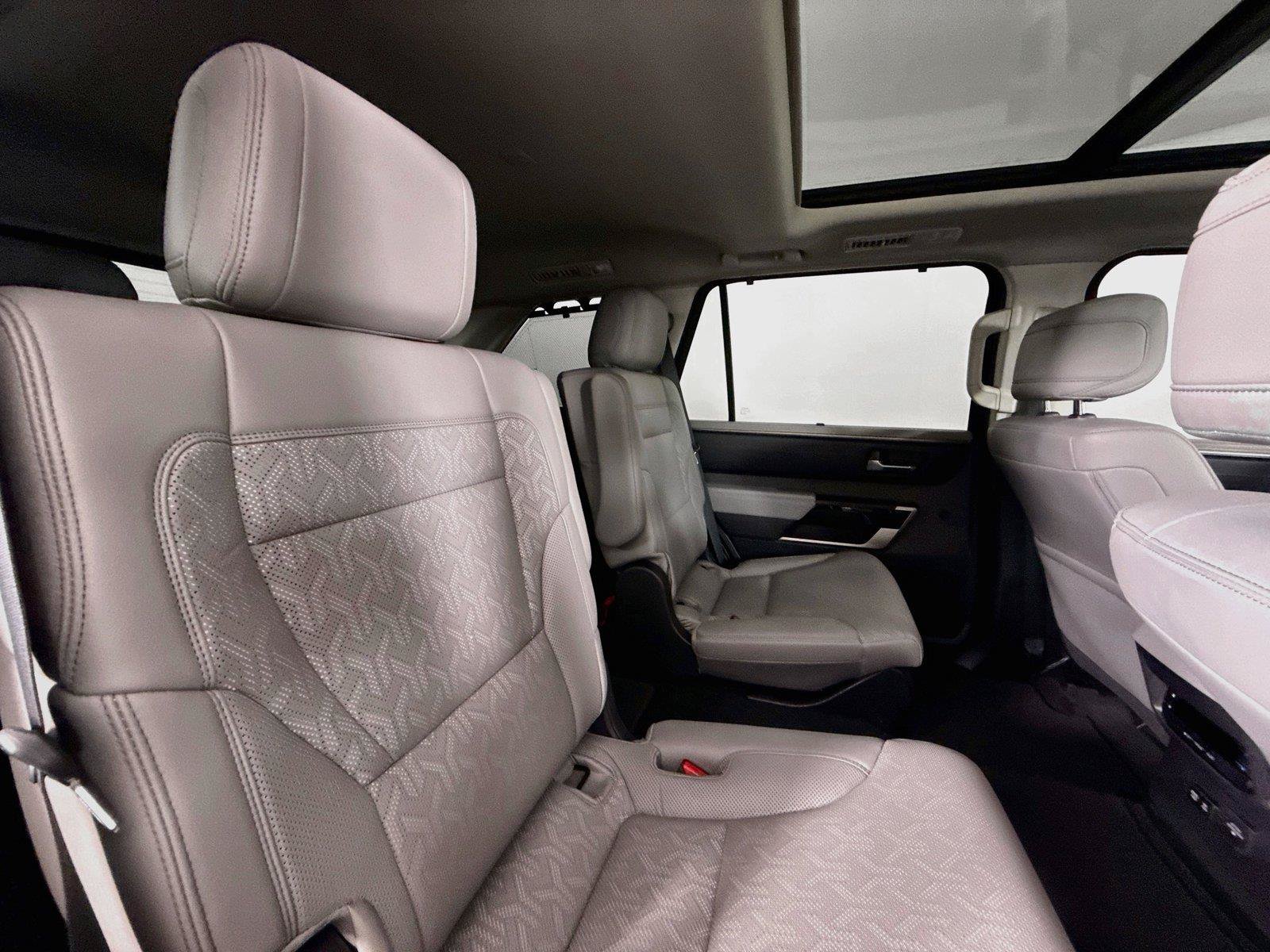 Certified 2024 Toyota Sequoia Limited AWD/4WD image 43