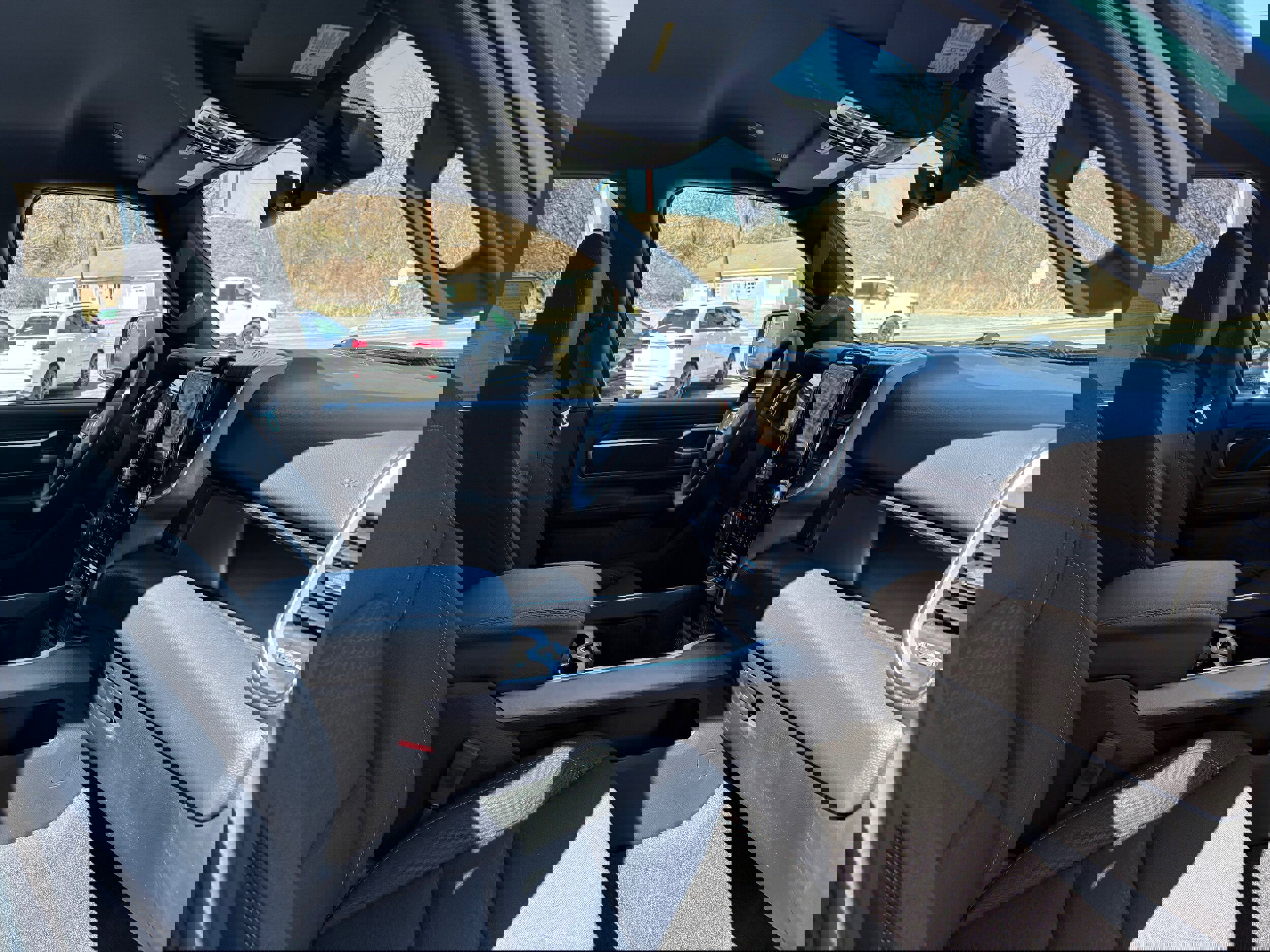 New 2026 RAM 1500 4x4 Crew Cab image 13