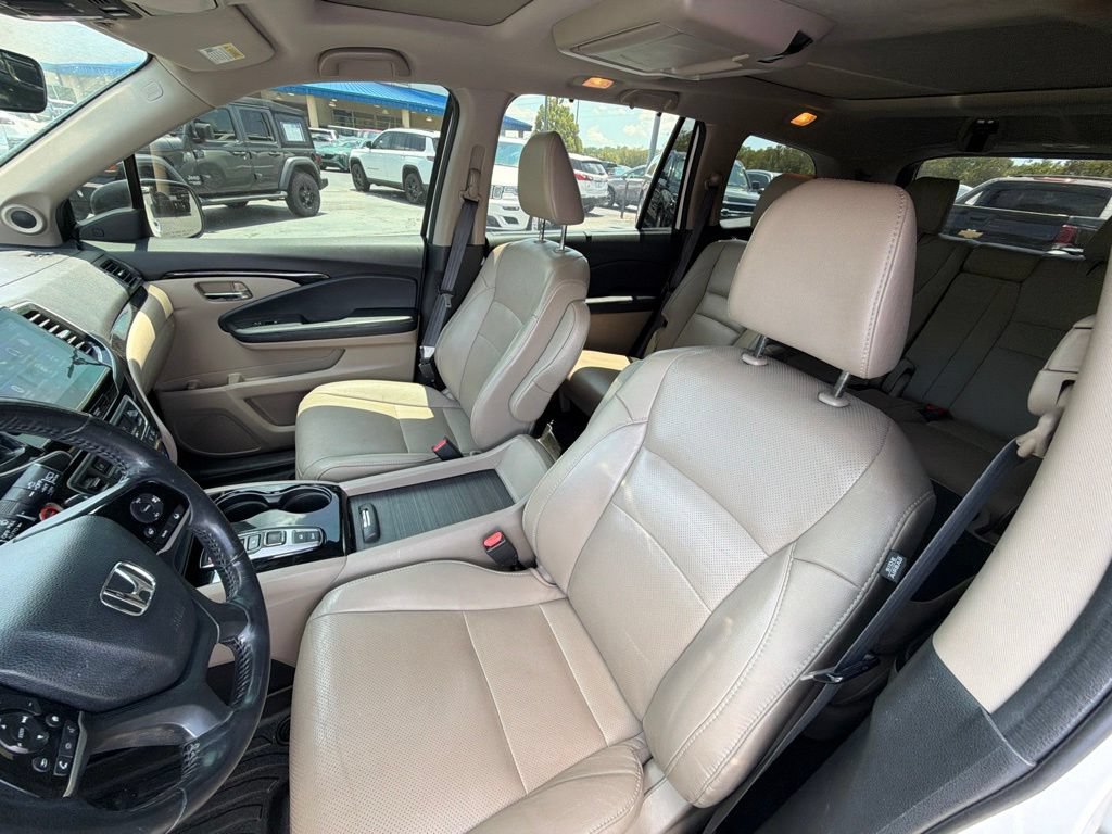 Used 2019 Honda Pilot Elite image 5