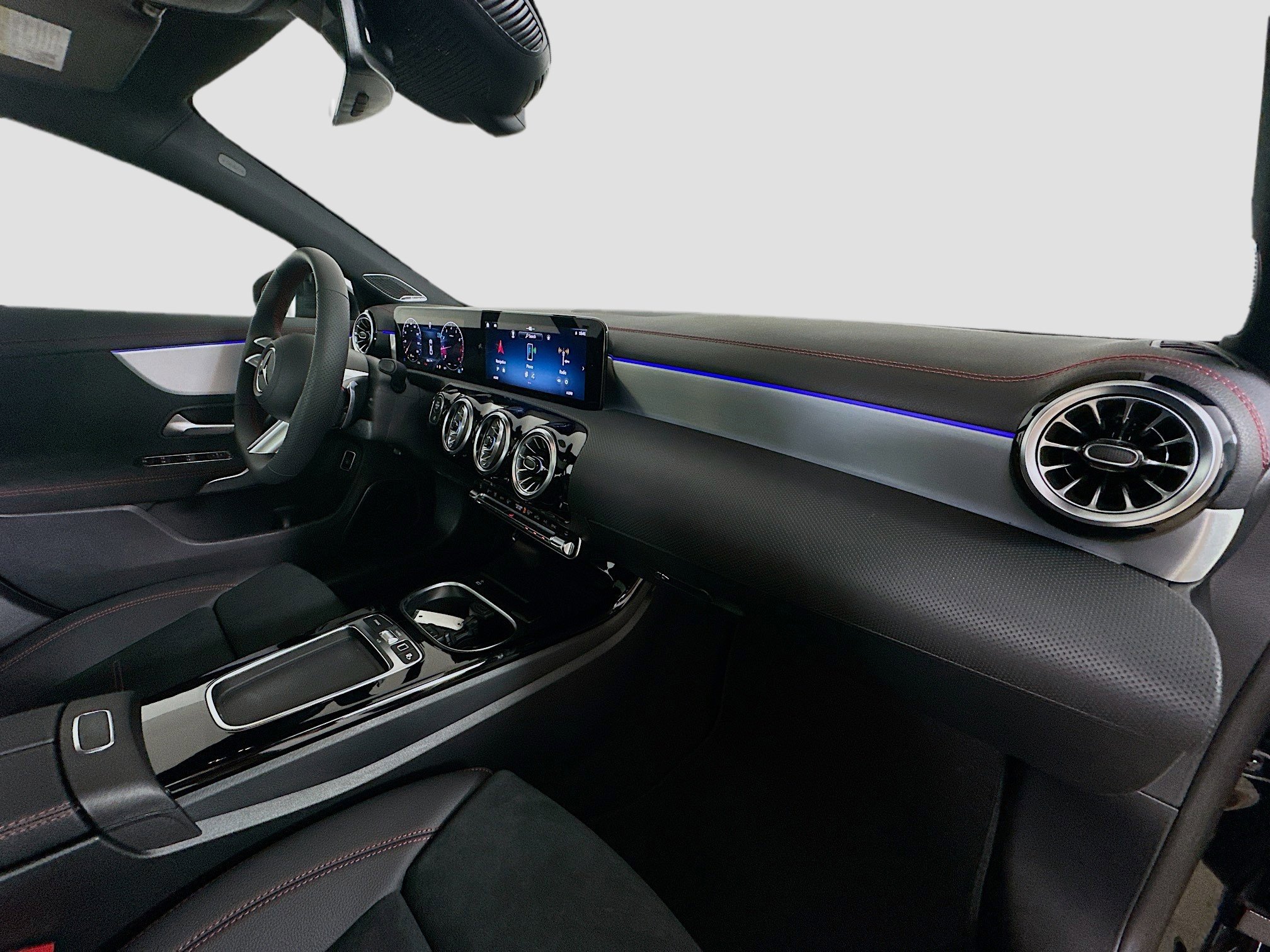 Certified 2026 Mercedes-Benz CLA 250 4MATIC image 38