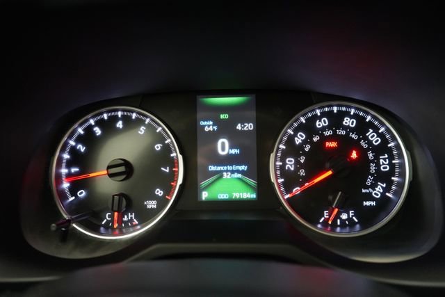 Used 2022 Toyota RAV4 LE image 23