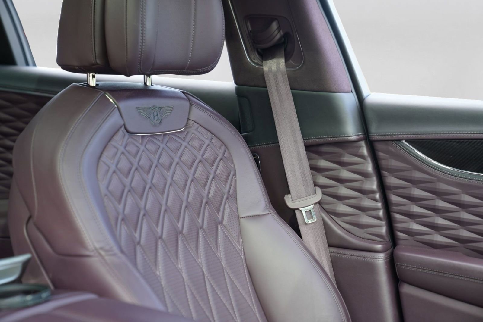 Used 2023 Bentley Flying Spur S V8 AWD/4WD image 43
