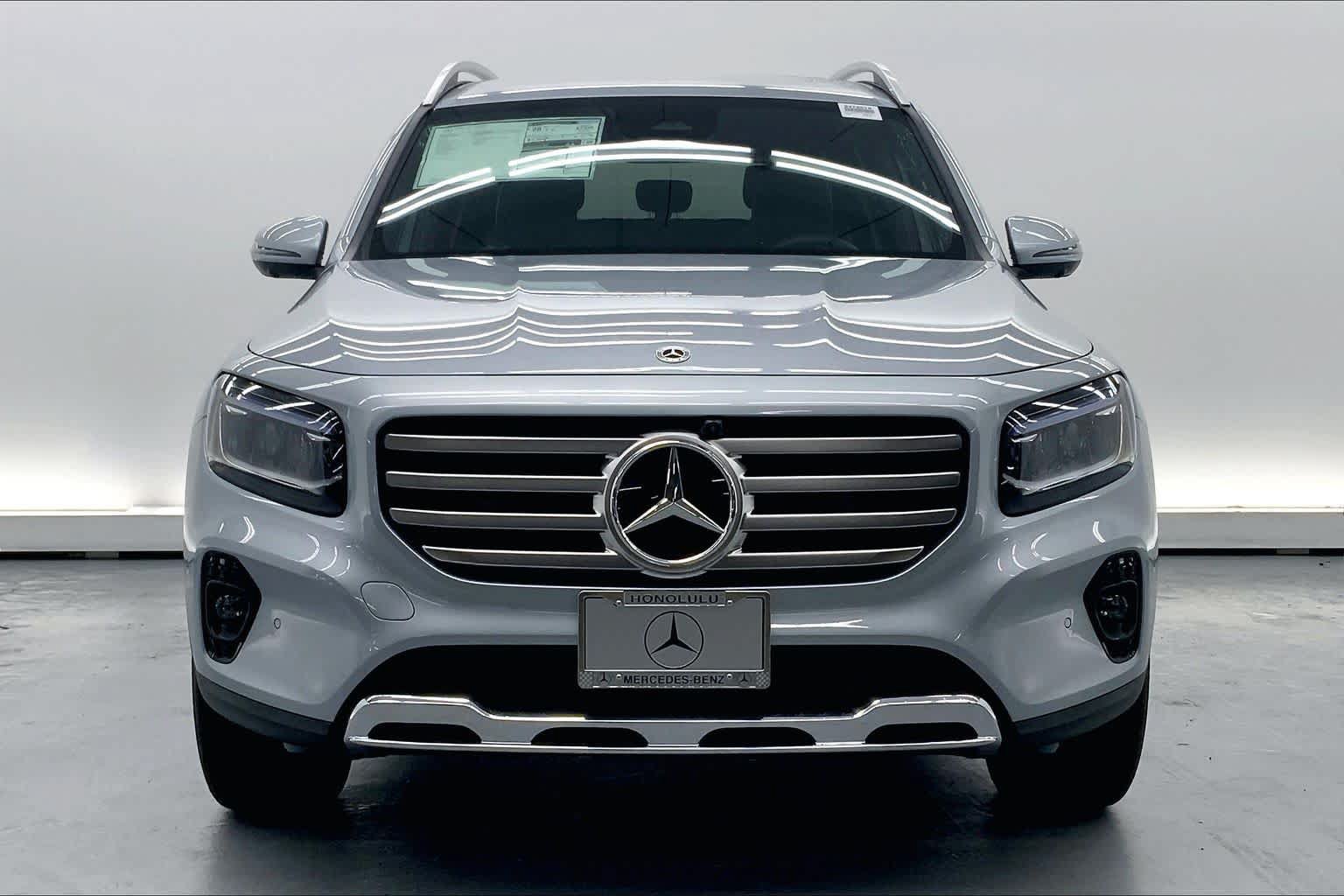 New 2026 Mercedes-Benz GLB 250 image 4