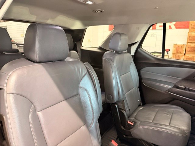 Used 2019 Chevrolet Traverse LT w/ LT Premium Package AWD/4WD image 27