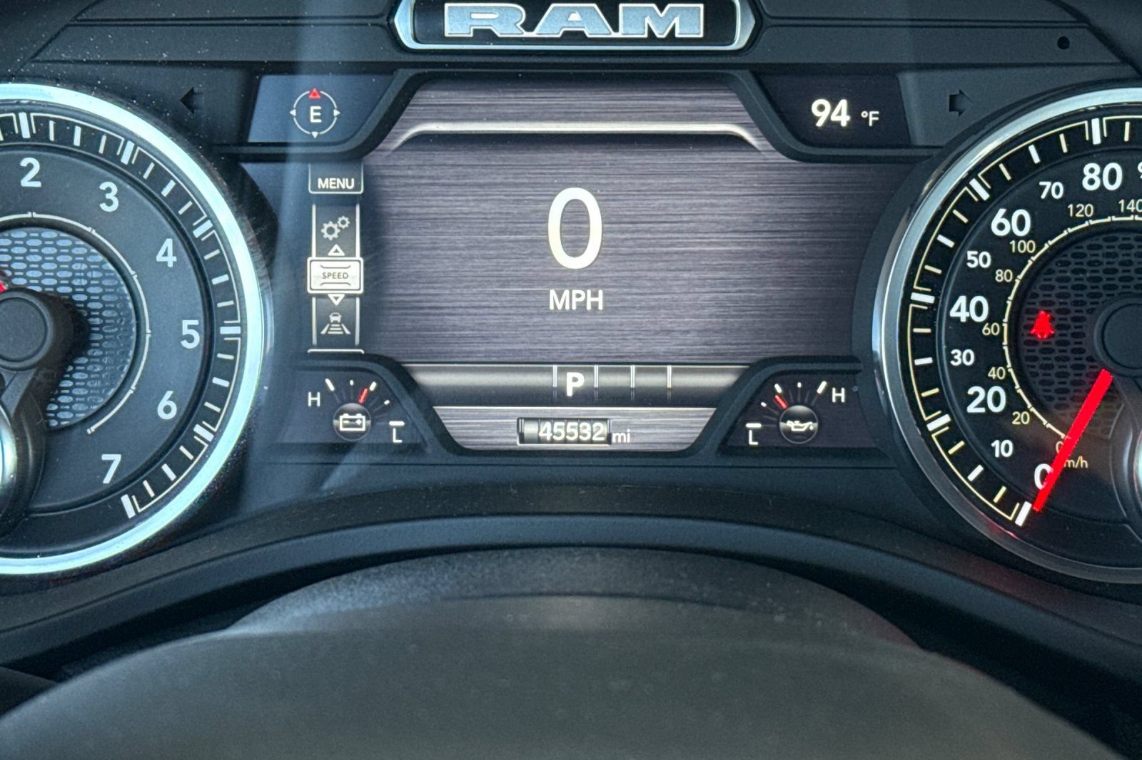 Used 2025 RAM 1500 Laramie AWD/4WD image 33