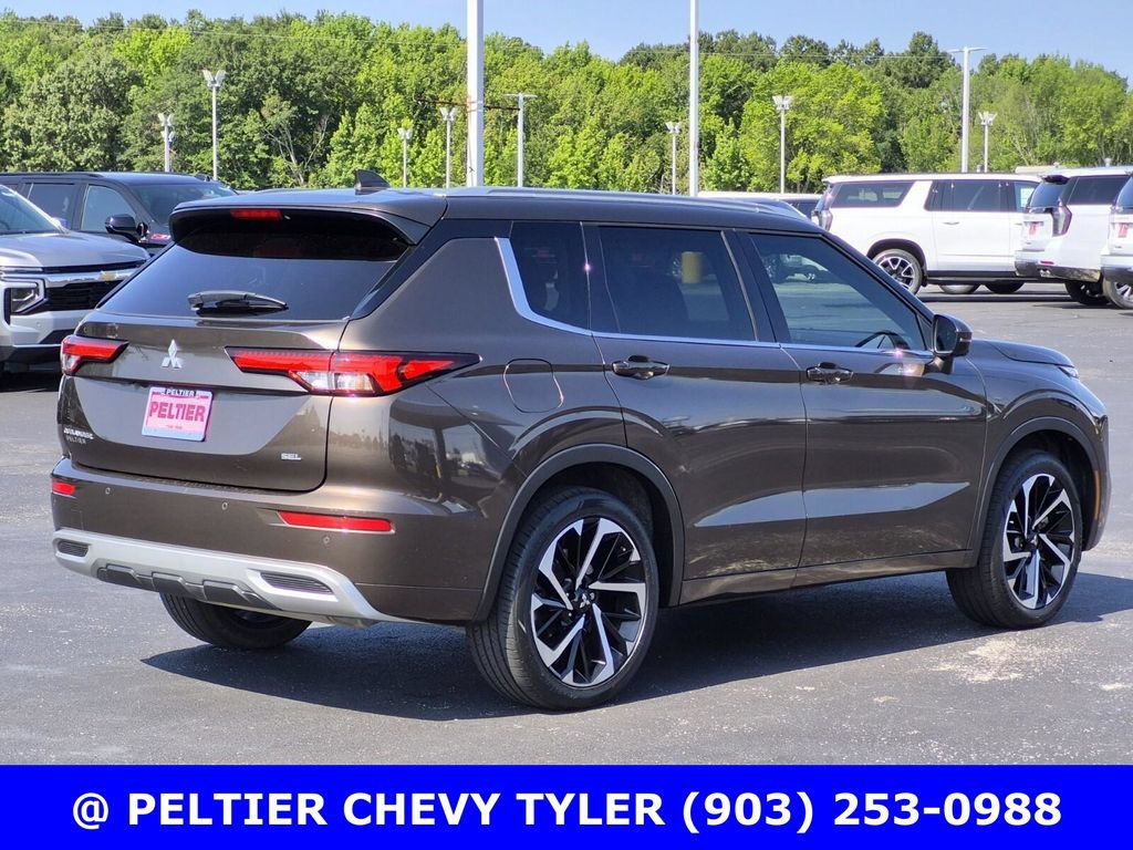 Used 2022 Mitsubishi Outlander SEL AWD/4WD image 6