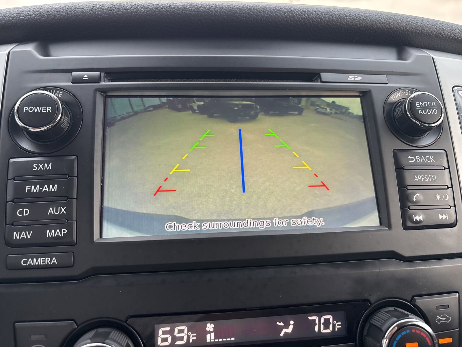 Used 2018 Nissan Titan SV w/ SV Convenience Package AWD/4WD image 21
