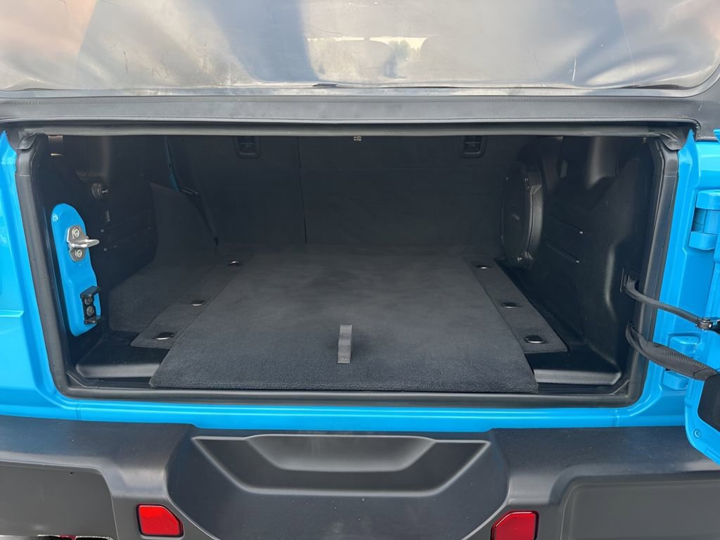 Used 2021 Jeep Wrangler Unlimited Rubicon AWD/4WD image 24