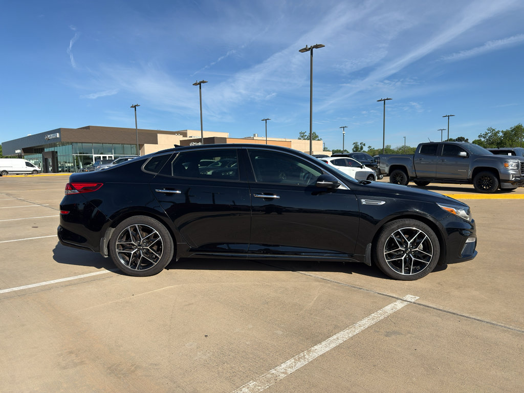 Used 2020 Kia Optima SE image 3