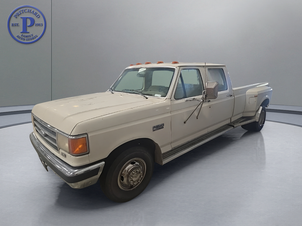 Used 1989 Ford F350 2WD Crew Cab image 3