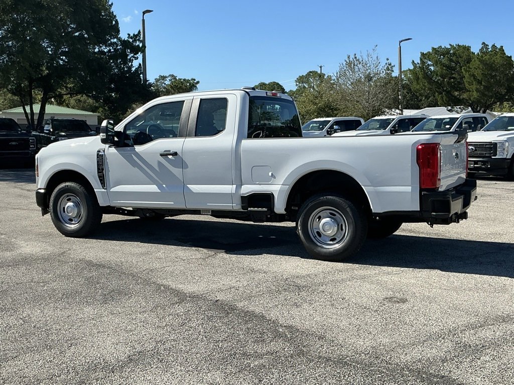 New 2026 Ford F250 XL image 4