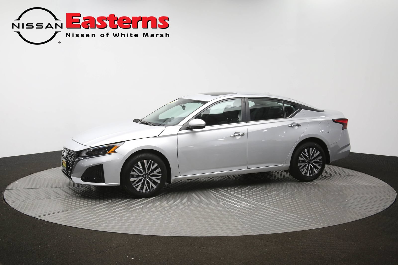 Used 2023 Nissan Altima 2.5 SV w/ SV Premium Package AWD/4WD image 59